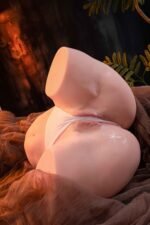 Bella Delphine Big-butt half-body sex doll - Image 6